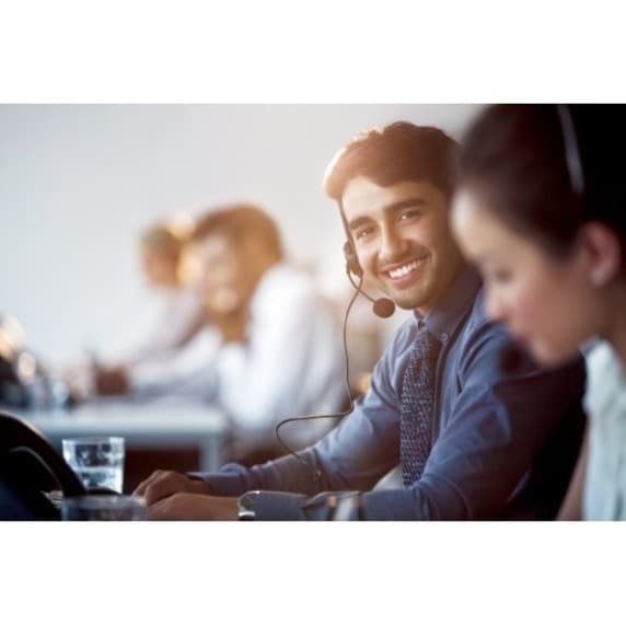 APC 3-year warranty extension shipped as a physical service package for new product purchases