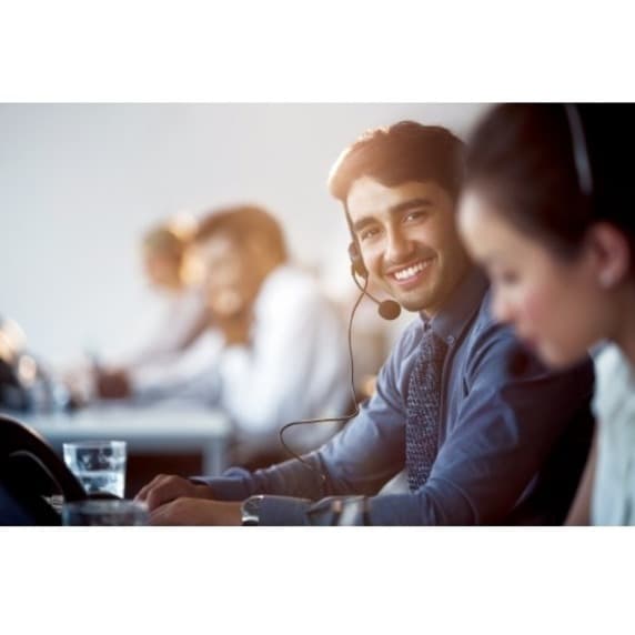 APC 1-year extended warranty for one Easy UPS SMV Level 02 unit