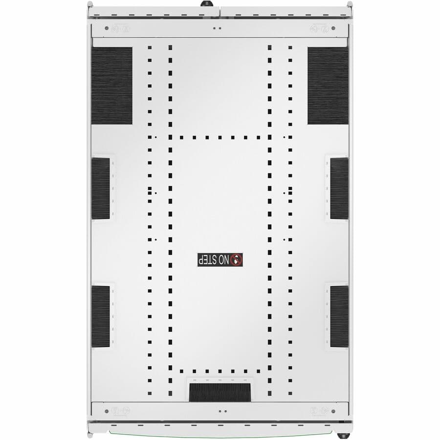 APC Netshelter Rack SX view 2