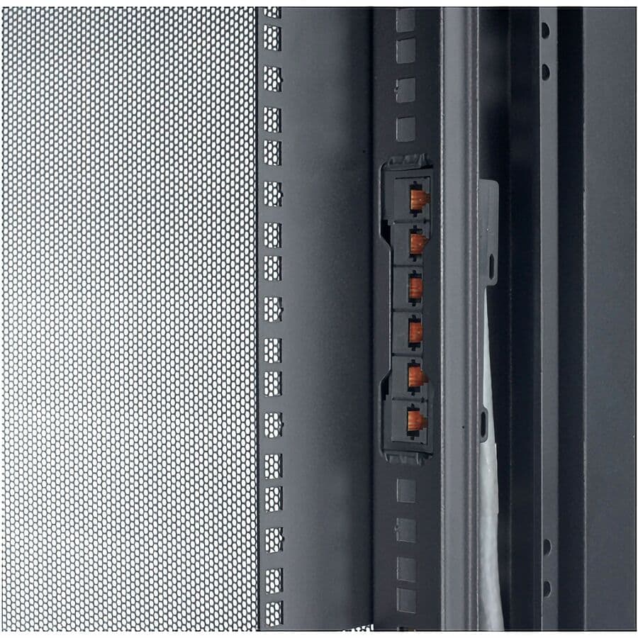 DATA DISTRIBUTION PLASTIC SNAP-IN PANEL NETSHELTER SX (QTY 8) view 8
