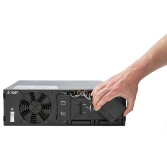 APC SmartUPS SRT 5kVA rack-mount UPS for 208 V enterprise power protection