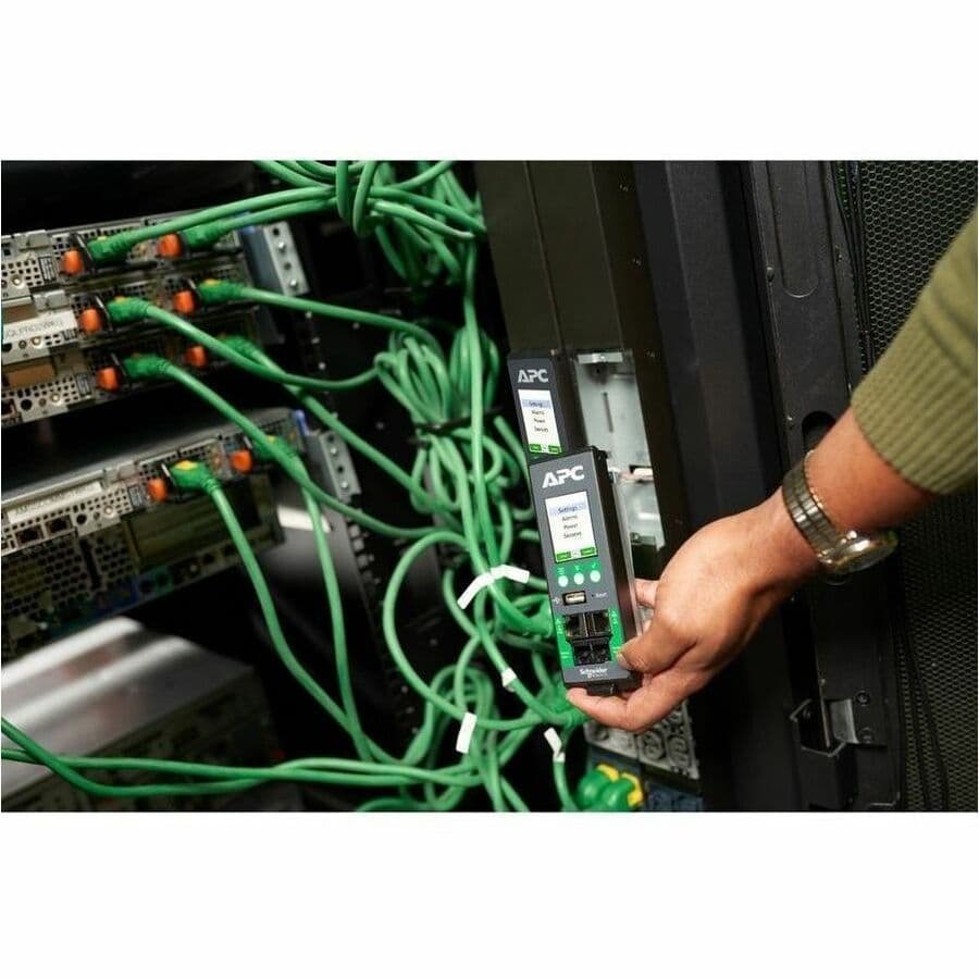 APC NETSHELTER RACK PDU ADVANCED, SWITCHED, 14.4KW, 3PH, 208V, 50A, CS8365C, 42 view 7