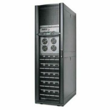 APC Smart-UPS VT 30 kVA 400 V rack-mount UPS with battery expansion and PDU