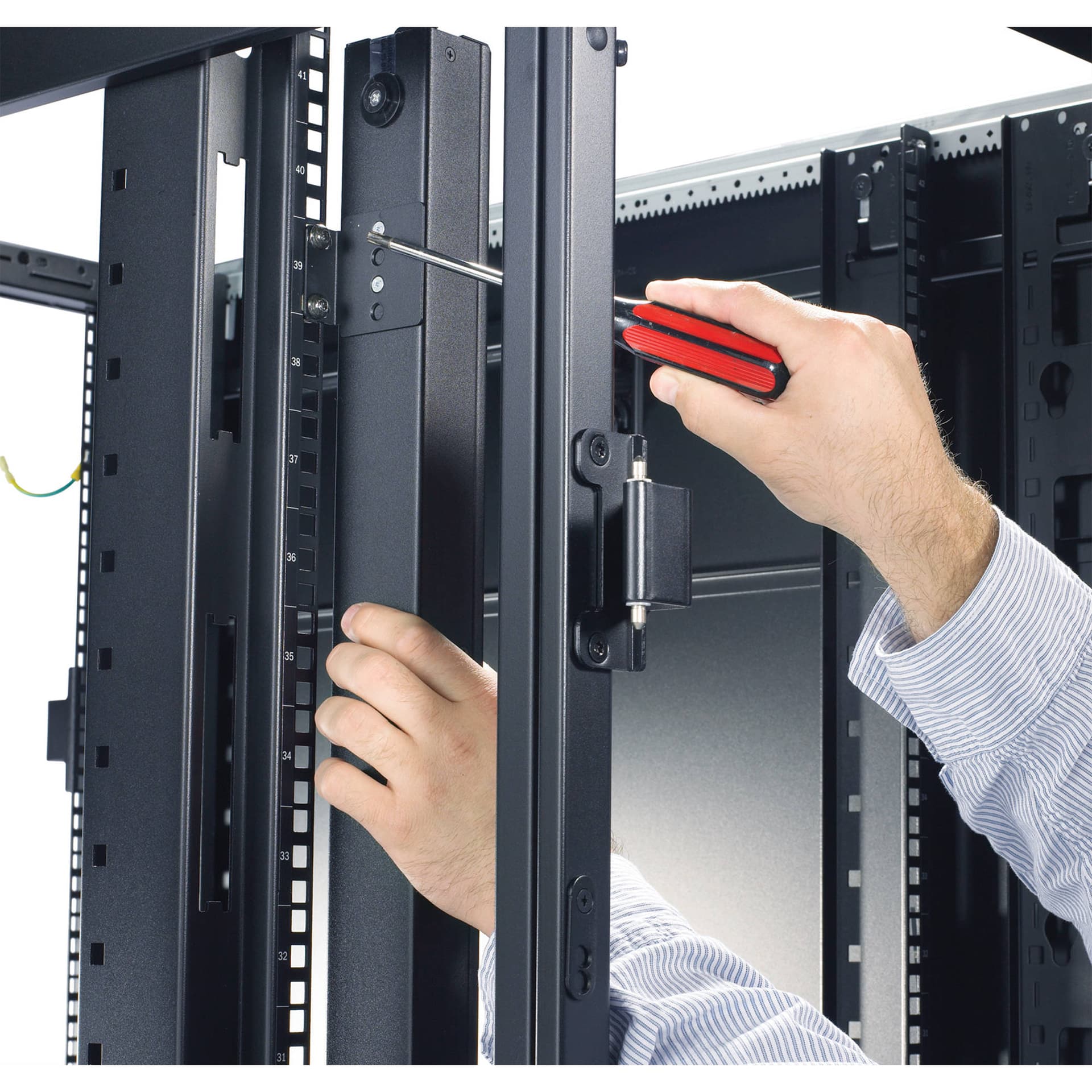 Rack PDU Zero U 20A 120V view 6