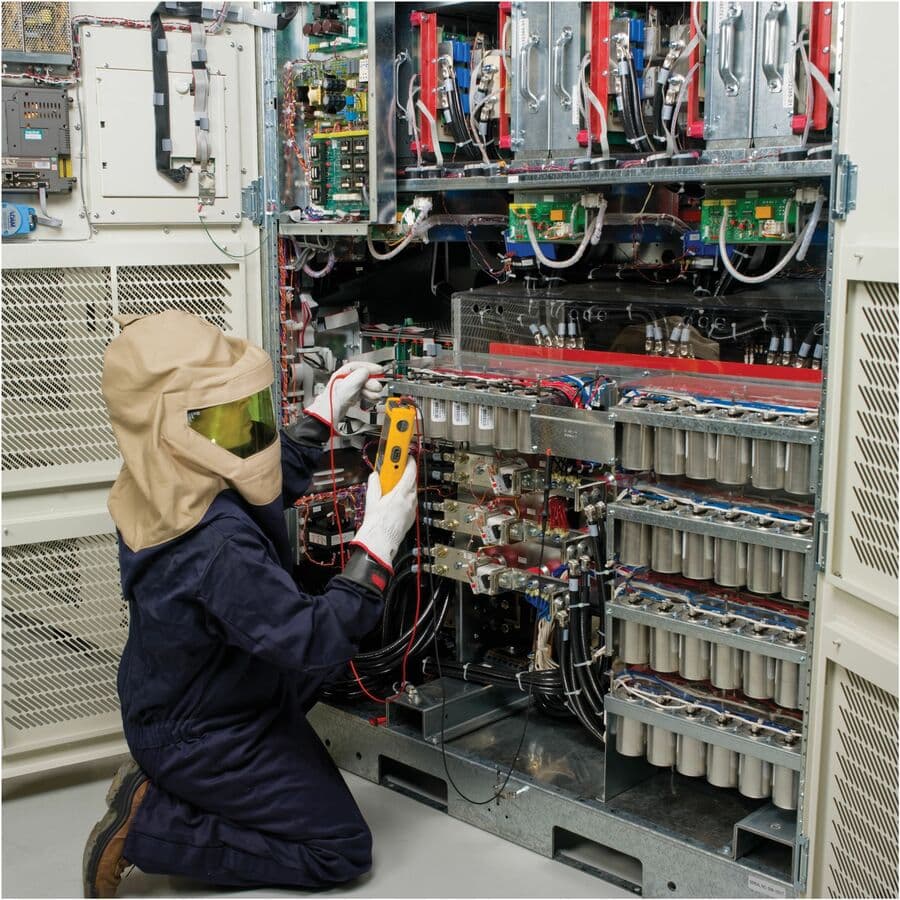 Start-up Service for (1) Eps 8000 555kva UPS